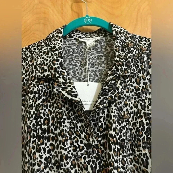 Beach Lunch Lounge Button Down Short Sleeve that Ties Leopard Size Large NWT - Picture 10 of 12